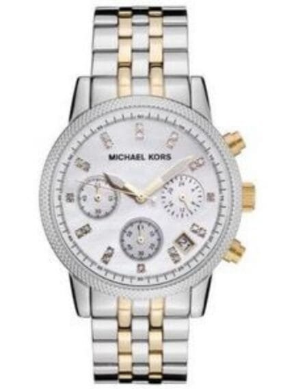 Marque: Michael Kors Modèle: Lexington Boîtier: Diamètre : 38 mm Epaisseur : 12 mm Acier inoxydable Argent, doré Cadran: Verre : Minéral Argent Bracelet: Largeur : 20 mm Acier inoxydable Argent, doré Etanchéité: 100 m (10 ATM) Type de boucle: Boucle déployante Détails techniques: Dateur Chronomètre